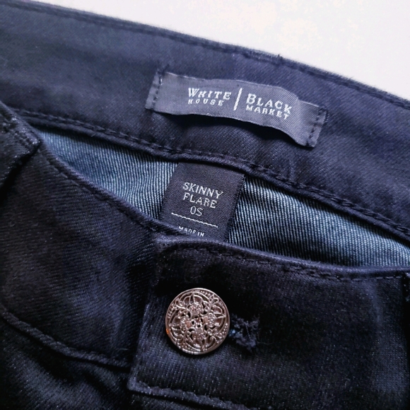White House Black Market Skinny Flare Jeans Sz 0S - Picture 2 of 9